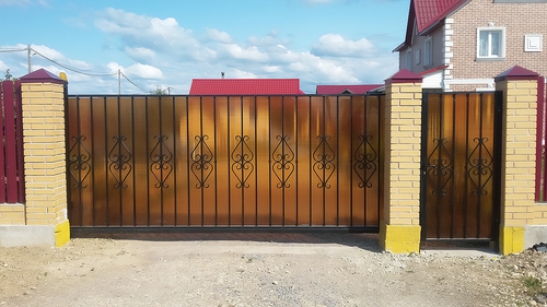 Ворота с поликарбонатом